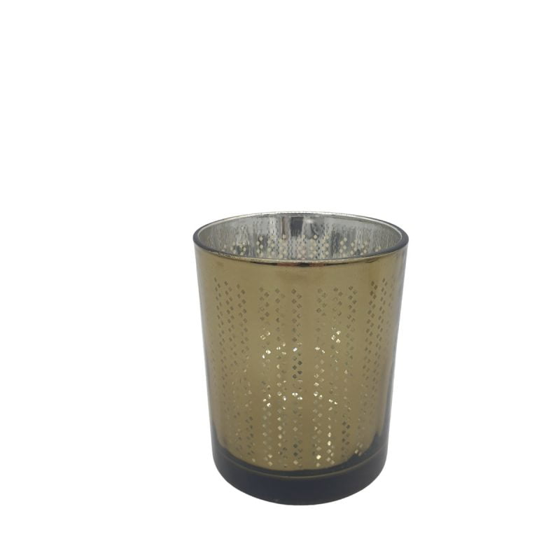 Ljuslykta i folierat glas som sprider ett stämningsfullt sken. Mått 8,5x7 cm (hxd).
