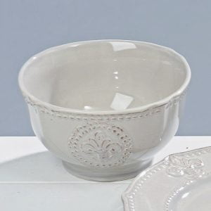 Frukostskål i grå keramik med dekor av fransk lilja, diameter 15 cm.