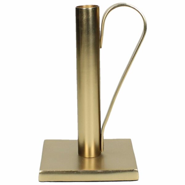 Ljusstake i matt guldfärgad metall. Avsedd för kronljus. Mått 10,5x10x17 cm.