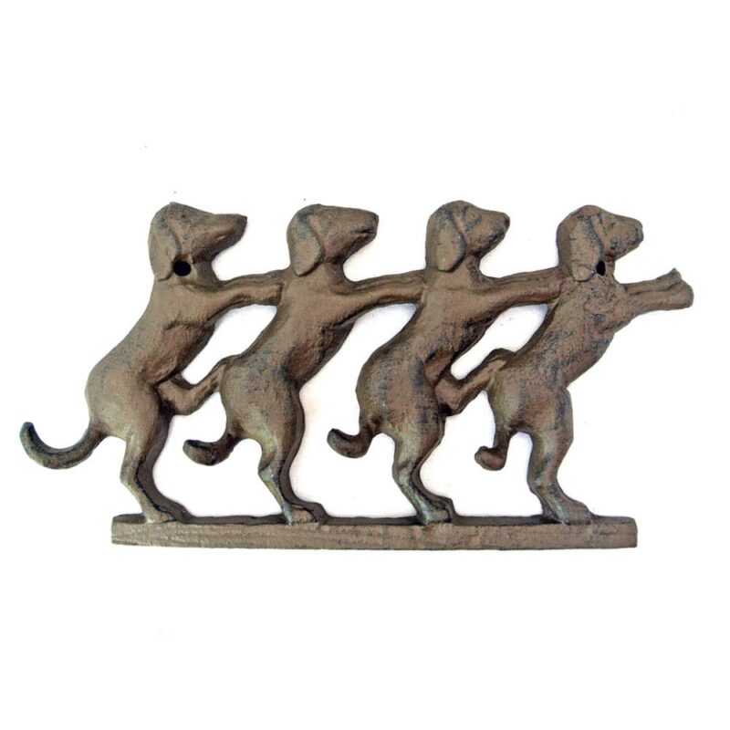 Charmig hängare i gjutjärn föreställande hundar på rad där svansarna är krokar. Mått 19x10x2 cm.