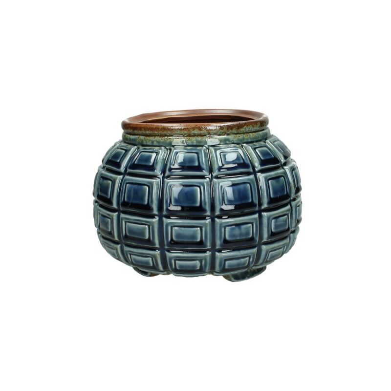 Vas i blått stengods. Diameter 22 cm, höjd 17,5 cm.