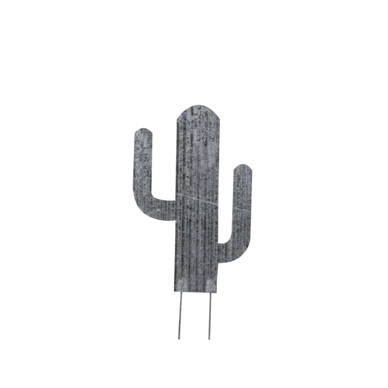 Häftig trädgårdsdekoration i form av en kaktus i metall. Höjd kaktus 40 cm, total höjd inklusive pinnarna är 53 cm.