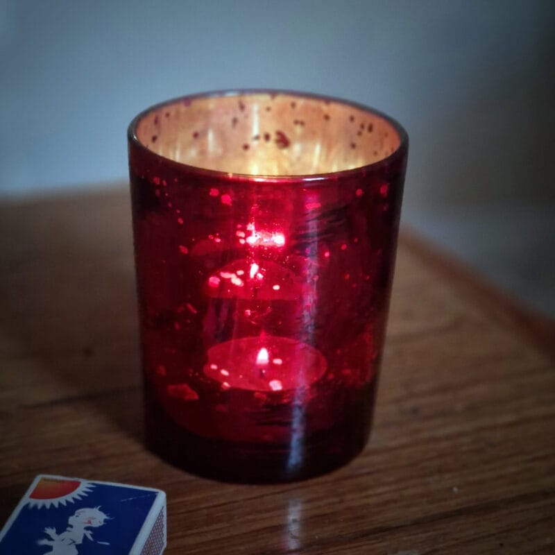 Ljuslykta röd