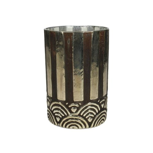 Ljuslykta i glas med klassiskt Art Deco mönster i svart och silver. Diameter 10 cm, höjd 15 cm.