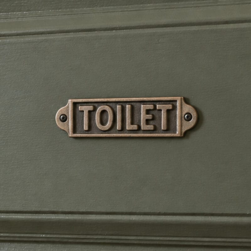 Toalettskylt i gjutjärn – Toilet 16 × 4 cm Toalettskylt i gjutjärn med texten Toilet, 16 × 4 cm