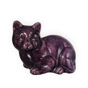 Katt i keramik. Mått: 28x17x19 cm (lxbxh).