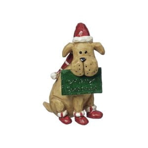 Charmig hund med julskylt. Material polyresin. Höjd 10 cm.