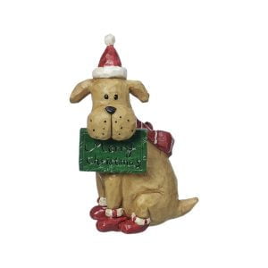Charmig hund med julskylt. Material polyresin. Höjd 11 cm.