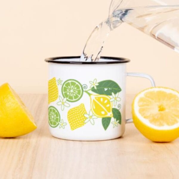 Anneko Citron Emaljmugg H 8 cm