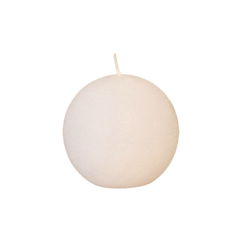 Genomfärgat klotljus med rustik yta. Diameter 7,9 cm. Brinntid ca 21 timmar. RAL-certifierat för kvalitet, säkerhet och miljö.